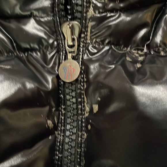 Moncler Maya Mens DownJacket - Picture 14 of 17